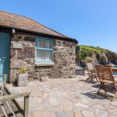 Beach Cottage Хелстон Экстерьер фото